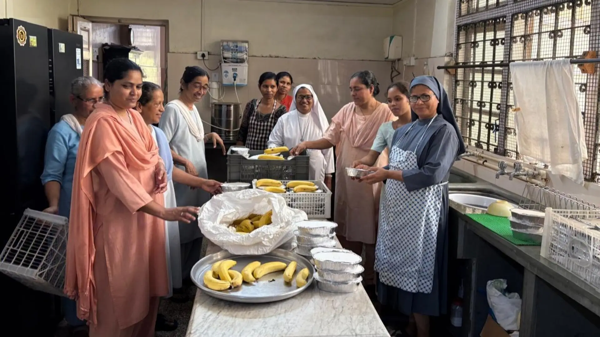 Distribution of food to the poor on August 27th 2025